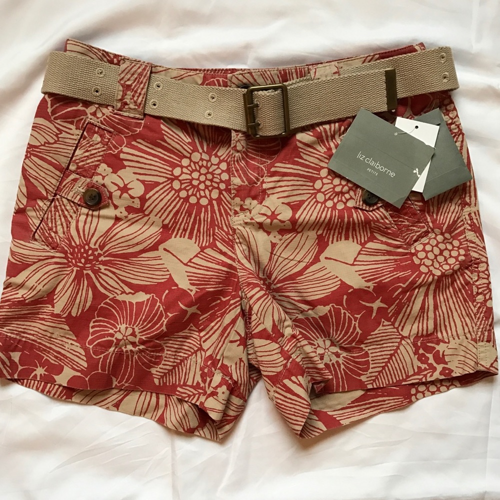 Liz Claiborne shorts size 2 petite